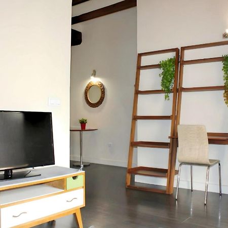 Apartamento Reformado Cerca De La Plaza Redonda バレンシア エクステリア 写真