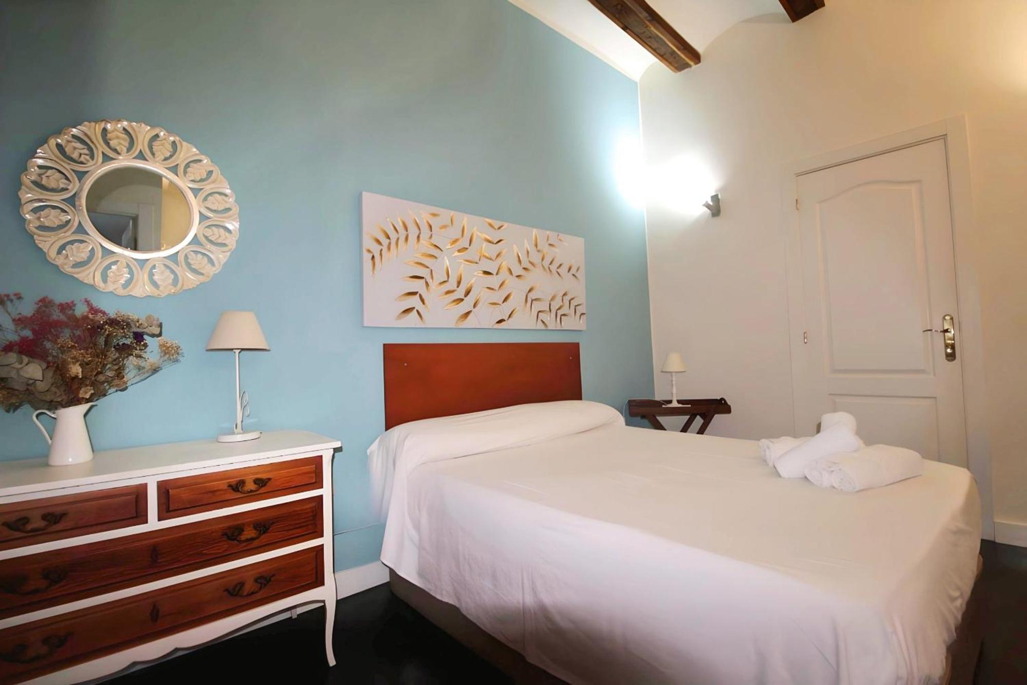 Apartamento Reformado Cerca De La Plaza Redonda バレンシア エクステリア 写真